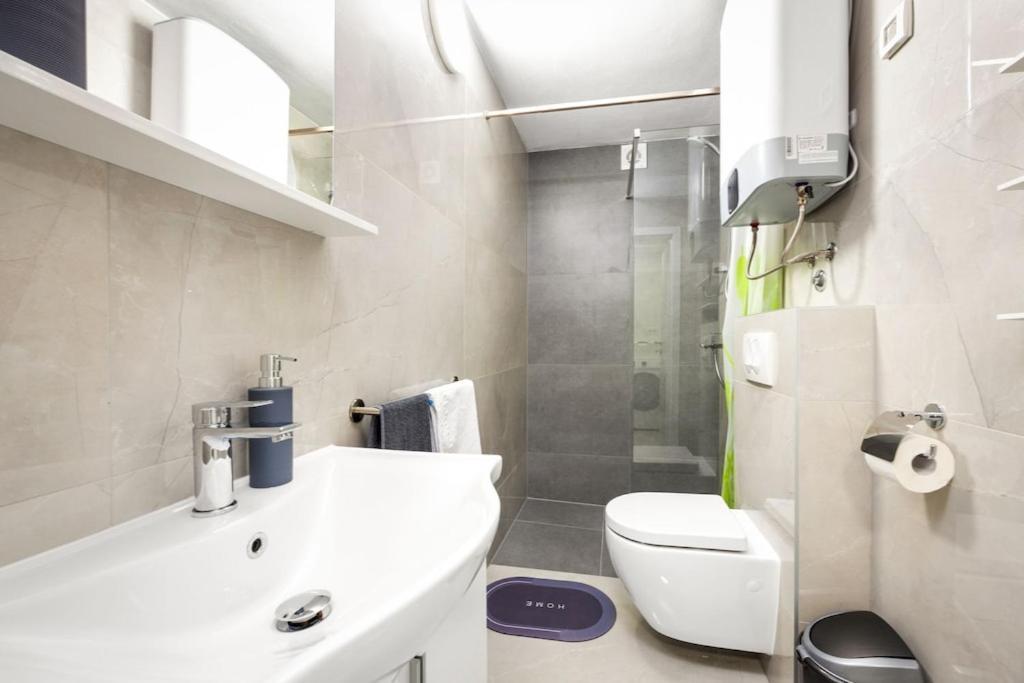 Apartment Olive Garden Near Pula 3 Km From Center And Only 4 Km From The Beach For 4 Persons Екстериор снимка